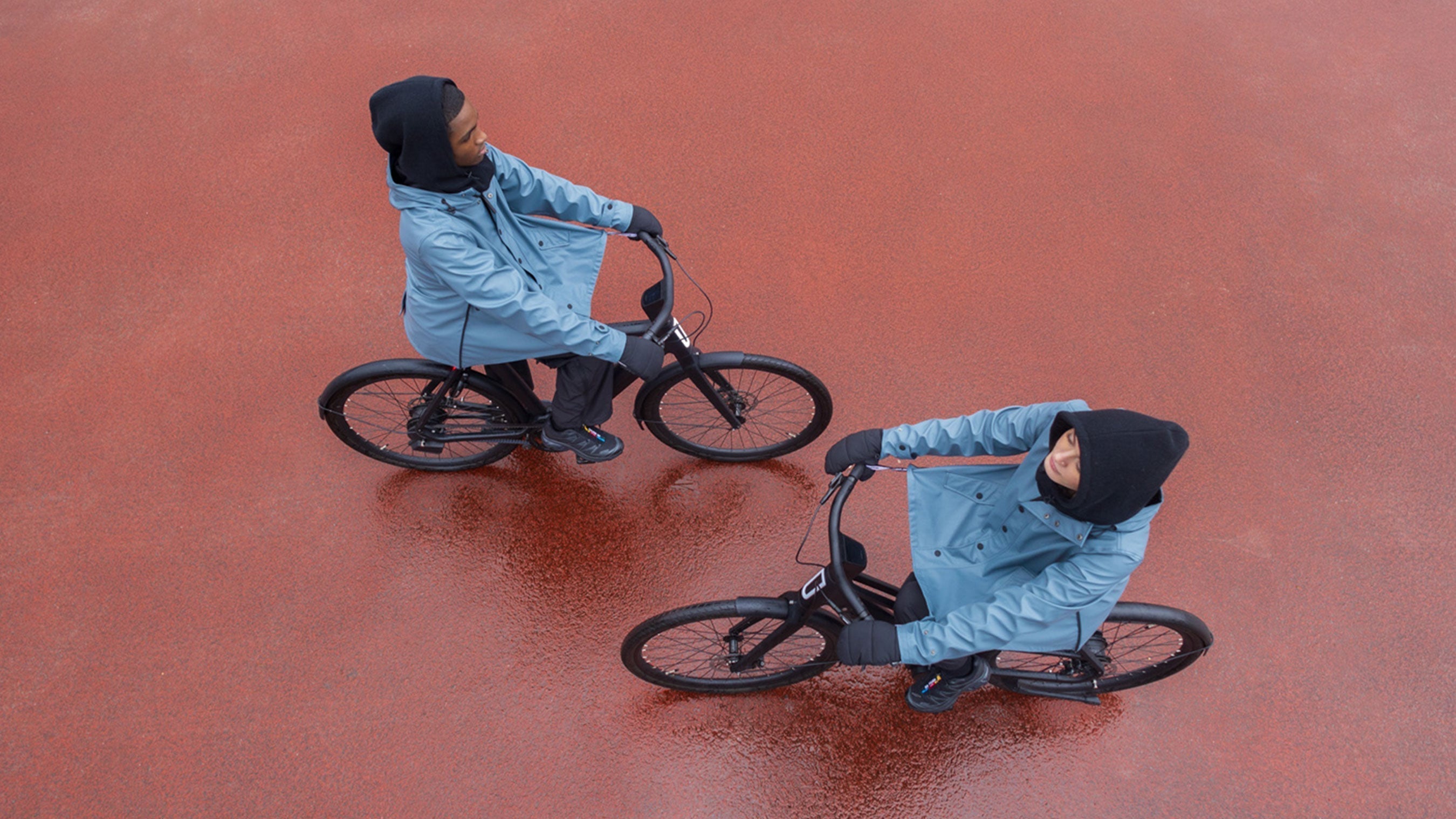 Best Raincoat for Cycling: What Actually Matters