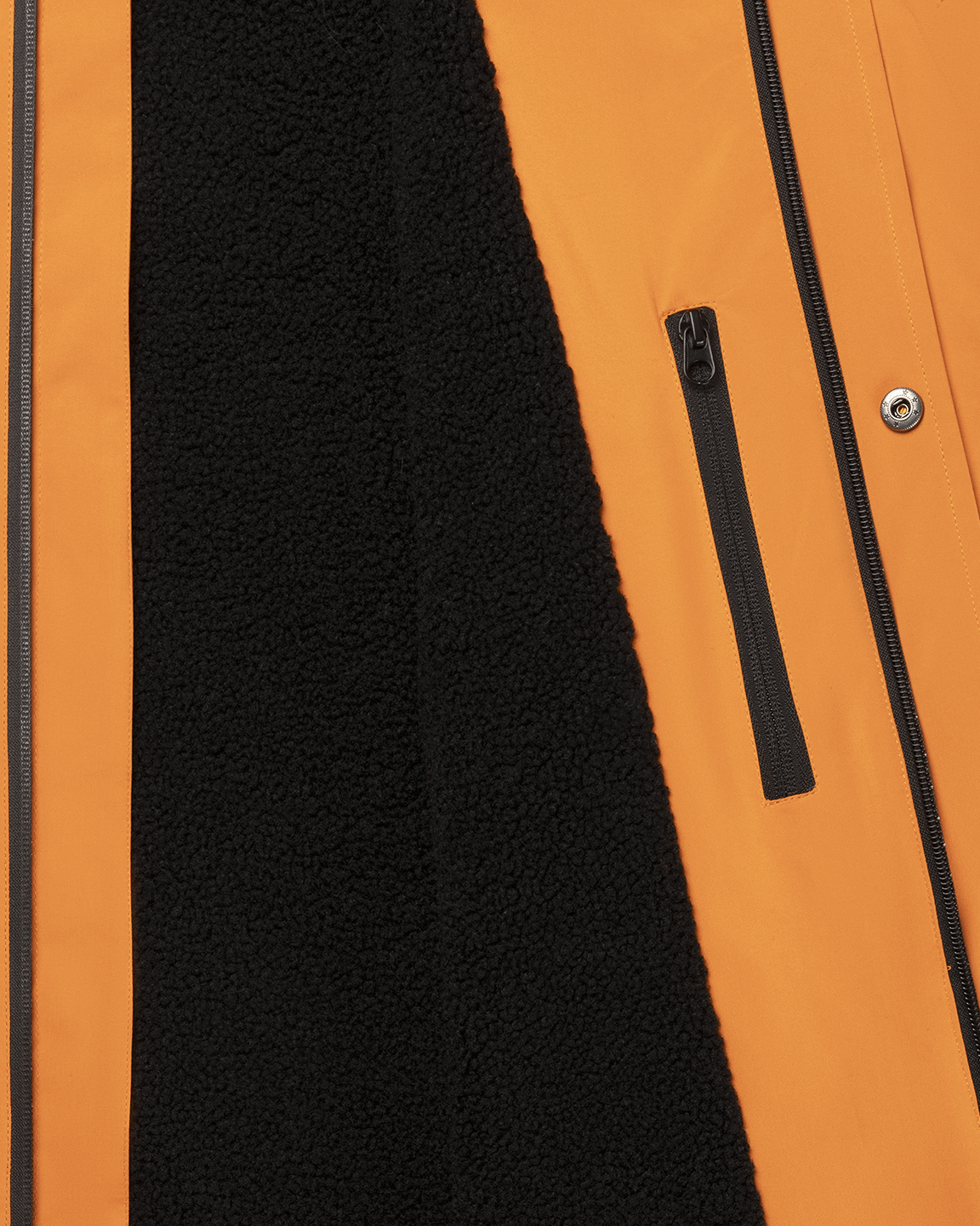 (33) MAIUM X SRFACE PONCHO