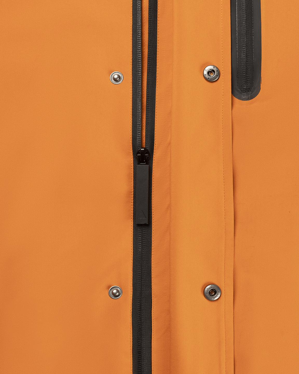 (33) MAIUM X SRFACE PONCHO