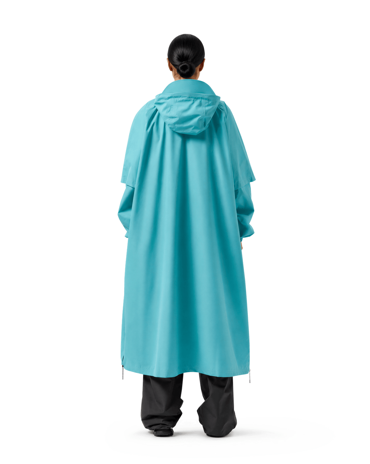 (08) MAIUM x Van Gogh Museum poncho