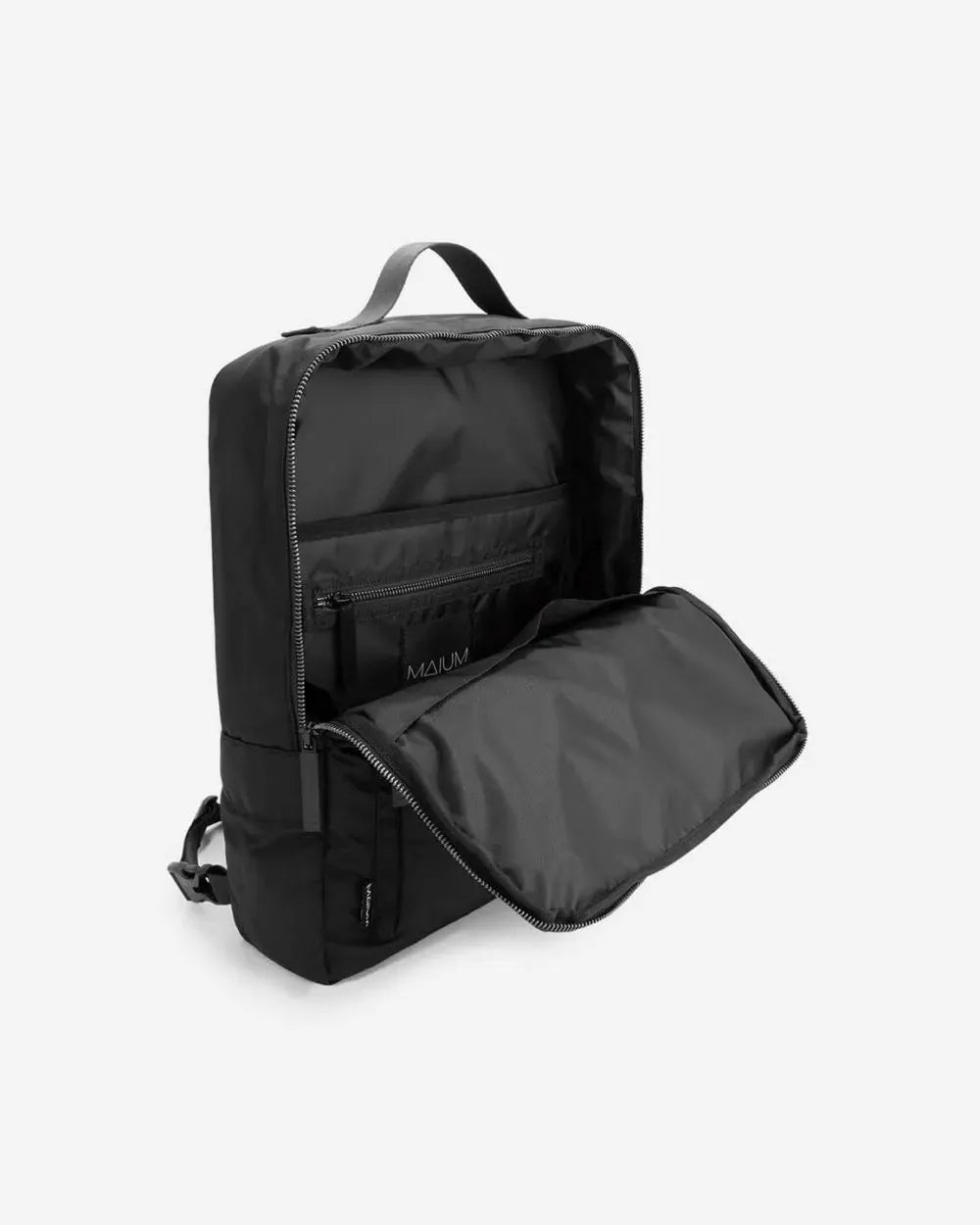 (14) Shoulder Backpack